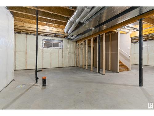 1635 16 St Nw, Edmonton, AB - Indoor Photo Showing Basement