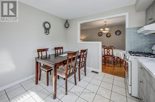 117 Loyalist Drive, Hamilton, ON - Indoor Photo Showing Dining Room