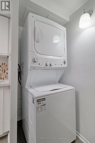 1526 - 3 Greystone Walk Drive, Toronto, ON - Indoor Photo Showing Laundry Room