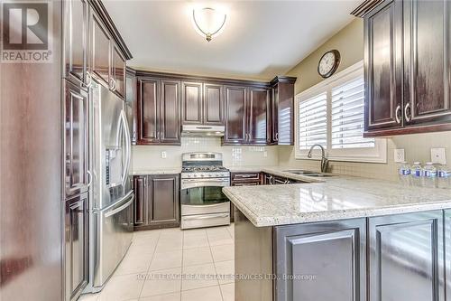 5474 Valhalla Crescent, Mississauga, ON - Indoor Photo Showing Kitchen With Double Sink