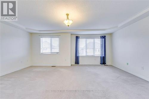 5474 Valhalla Crescent, Mississauga, ON - Indoor Photo Showing Other Room