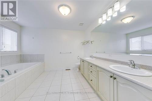 5474 Valhalla Crescent, Mississauga, ON - Indoor Photo Showing Bathroom