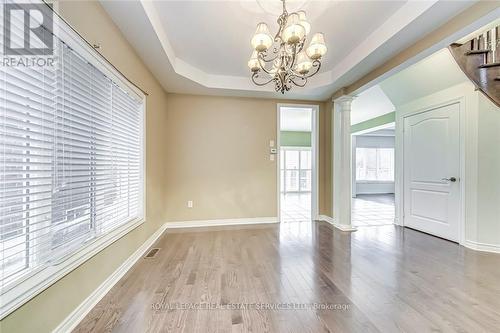 5474 Valhalla Crescent, Mississauga, ON - Indoor Photo Showing Other Room