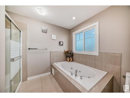 2406 22 Av Nw, Edmonton, AB - Indoor Photo Showing Bathroom