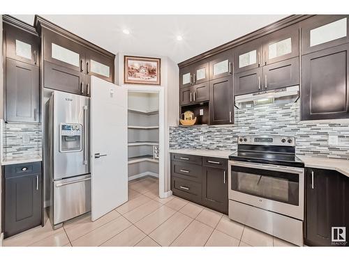 2406 22 Av Nw, Edmonton, AB - Indoor Photo Showing Kitchen