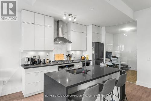 120B - 11750 Ninth Line, Whitchurch-Stouffville, ON - Indoor Photo Showing Kitchen With Upgraded Kitchen