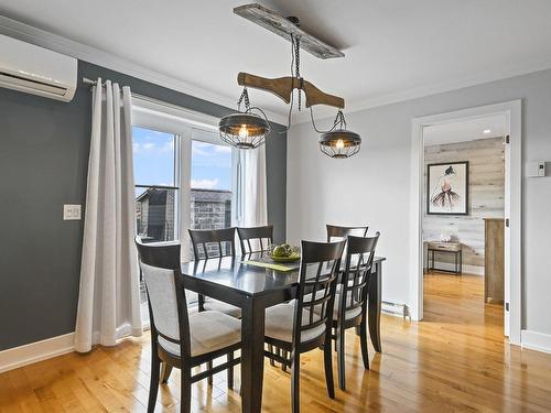 Salle Ã  manger - 93 Rue Joseph-Albert-Morin, Saint-Jean-Sur-Richelieu, QC - Indoor Photo Showing Dining Room