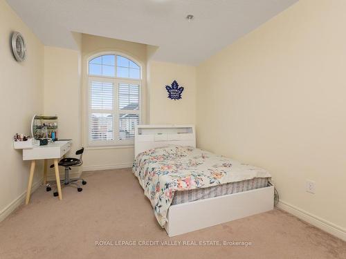 480 Downes Jackson Hts, Milton, ON - Indoor Photo Showing Bedroom