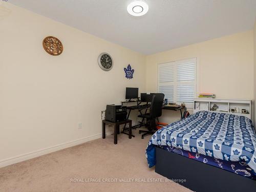 480 Downes Jackson Hts, Milton, ON - Indoor Photo Showing Bedroom