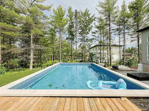 Cour - 11915 Rue Du Cuivre, Mirabel, QC - Outdoor With In Ground Pool With Backyard