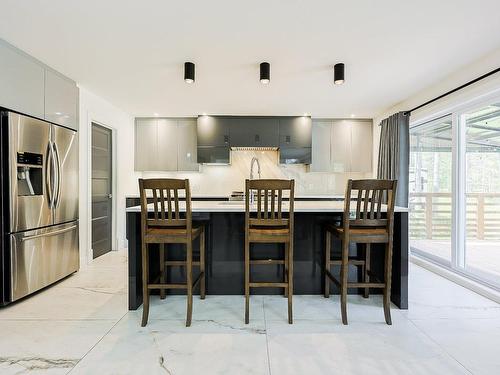 Cuisine - 11915 Rue Du Cuivre, Mirabel, QC - Indoor Photo Showing Dining Room