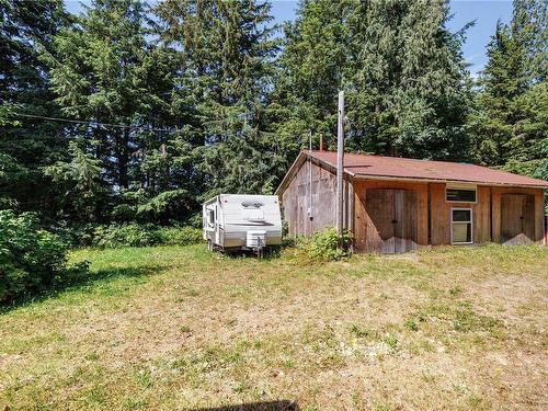 1016 Sayward Rd, Sayward, BC 