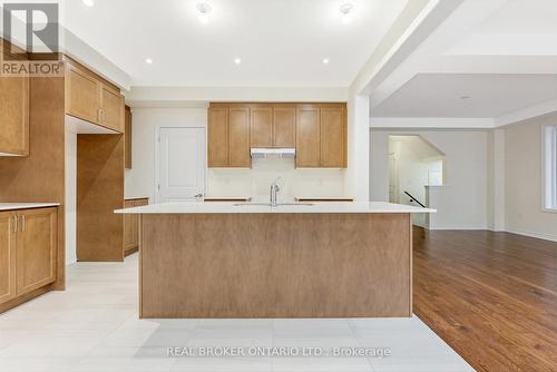 35 Spiers Road, Erin, ON - Indoor Photo Showing Kitchen