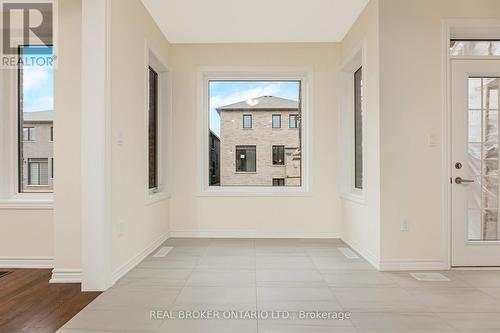 35 Spiers Road, Erin, ON - Indoor Photo Showing Other Room