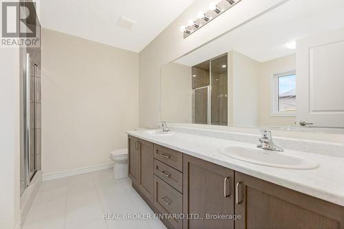 35 Spiers Road, Erin, ON - Indoor Photo Showing Bathroom