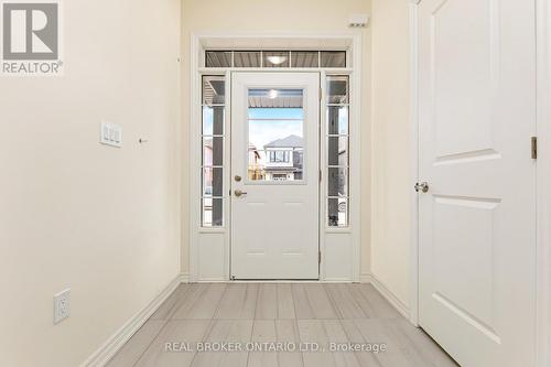 35 Spiers Road, Erin, ON - Indoor Photo Showing Other Room