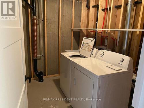 76 Cameron Crescent, Stormont, Dundas And Glengarry, ON - Indoor Photo Showing Laundry Room