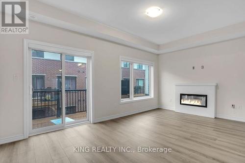 13 Heathrow Lane E, Caledon, ON - Indoor Photo Showing Living Room With Fireplace