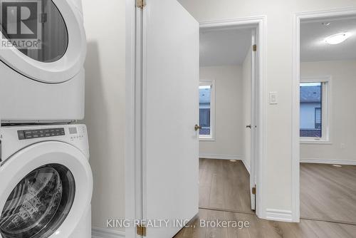 13 Heathrow Lane E, Caledon, ON - Indoor Photo Showing Laundry Room