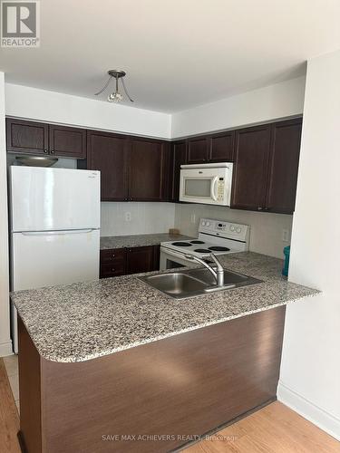 905 - 30 Clegg Road, Markham, ON - Indoor Photo Showing Kitchen With Double Sink