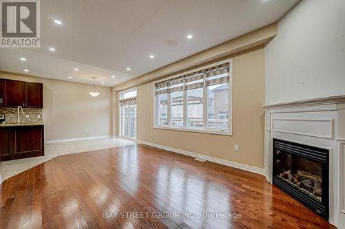 33 Jeffrey Nihda Crescent, Markham, ON - Indoor Photo Showing Living Room With Fireplace