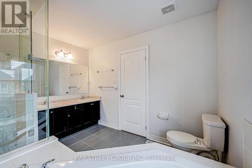 33 Jeffrey Nihda Crescent, Markham, ON - Indoor Photo Showing Bathroom