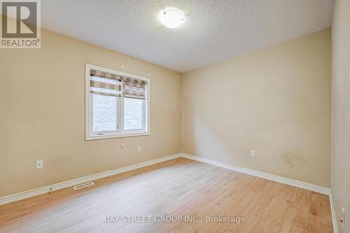 33 Jeffrey Nihda Crescent, Markham, ON - Indoor Photo Showing Other Room