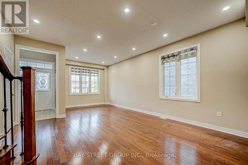 33 Jeffrey Nihda Crescent, Markham, ON - Indoor Photo Showing Other Room