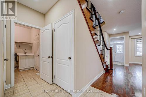 33 Jeffrey Nihda Crescent, Markham, ON - Indoor Photo Showing Other Room