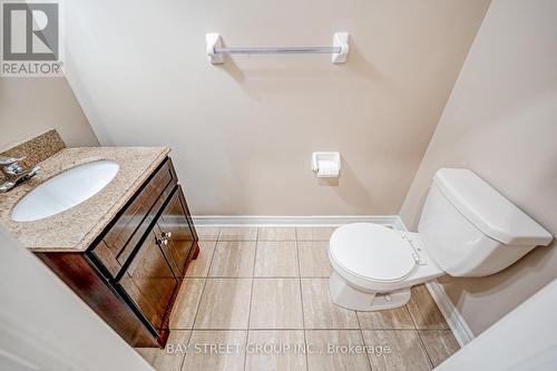 33 Jeffrey Nihda Crescent, Markham, ON - Indoor Photo Showing Bathroom