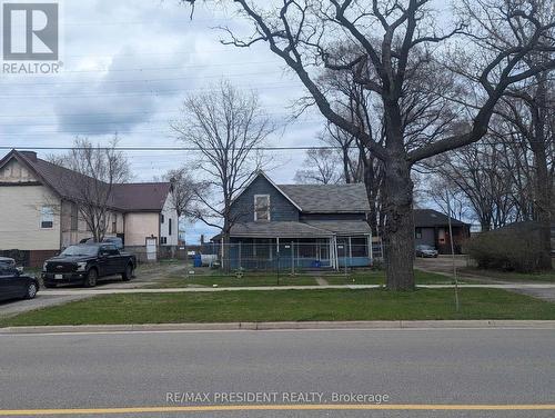 153 Beach Boulevard, Hamilton, ON - Outdoor