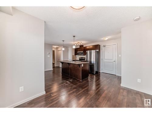 #429 344 Windermere Rd Nw, Edmonton, AB - Indoor Photo Showing Kitchen