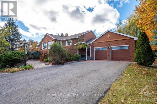 1100 Moffatt Drive, Ottawa, ON - Outdoor