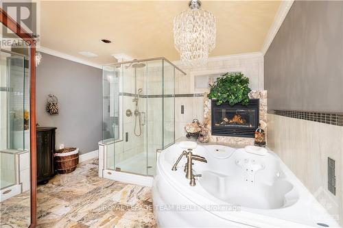 1100 Moffatt Drive, Ottawa, ON - Indoor Photo Showing Bathroom