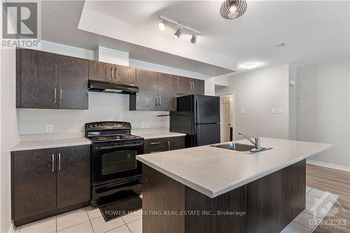 861D Blackcomb, Ottawa, ON - Indoor Photo Showing Kitchen