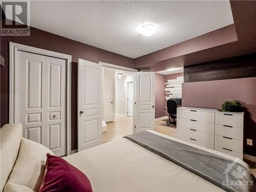 626 Brian Good Avenue Unit#14, Manotick, ON - Indoor Photo Showing Bedroom