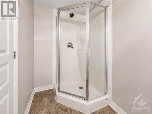 626 Brian Good Avenue Unit#14, Manotick, ON - Indoor Photo Showing Bathroom