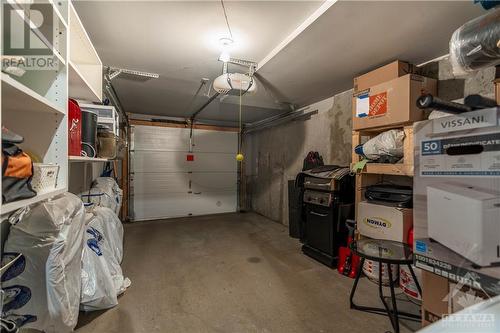 626 Brian Good Avenue Unit#14, Manotick, ON - Indoor Photo Showing Garage