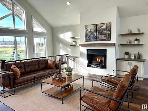 52103 Rge Road 280, Rural Parkland County, AB - Indoor Photo Showing Living Room With Fireplace