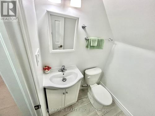 23 Kingswell Crescent, Toronto, ON - Indoor Photo Showing Bathroom