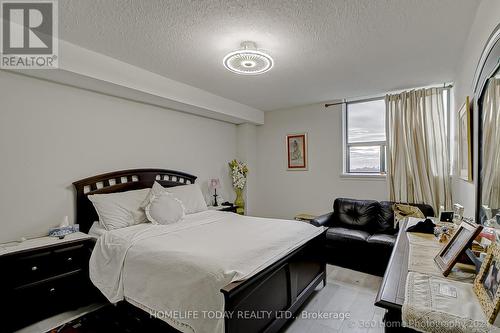 1511 - 100 Wingarden Court, Toronto, ON - Indoor Photo Showing Bedroom