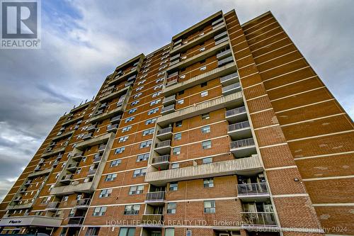 1511 - 100 Wingarden Court, Toronto, ON - Outdoor With Balcony With Facade