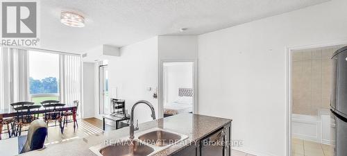 603 - 3525 Kariya Drive, Mississauga, ON - Indoor Photo Showing Kitchen With Double Sink