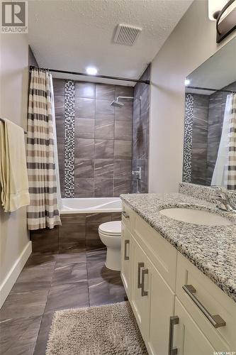 1149 River Street E, Prince Albert, SK - Indoor Photo Showing Bathroom