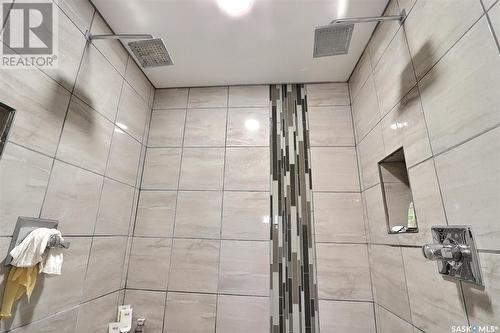 1149 River Street E, Prince Albert, SK - Indoor Photo Showing Bathroom