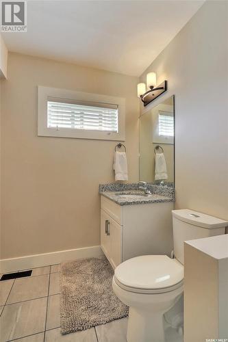 1149 River Street E, Prince Albert, SK - Indoor Photo Showing Bathroom