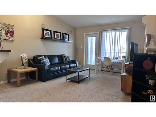 #424 111 Edwards Dr Sw, Edmonton, AB - Indoor Photo Showing Living Room