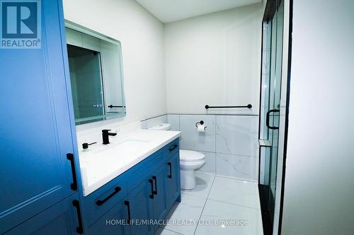 5350 Dryden Avenue, Burlington, ON - Indoor Photo Showing Bathroom