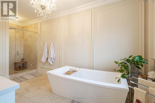 6195 Milburough Line, Burlington, ON - Indoor Photo Showing Bathroom