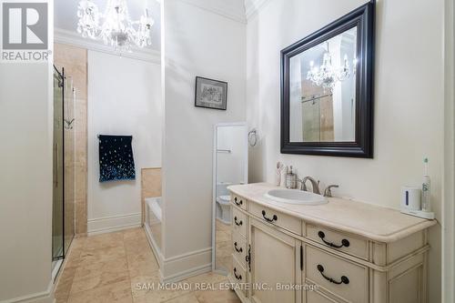 6195 Milburough Line, Burlington, ON - Indoor Photo Showing Bathroom